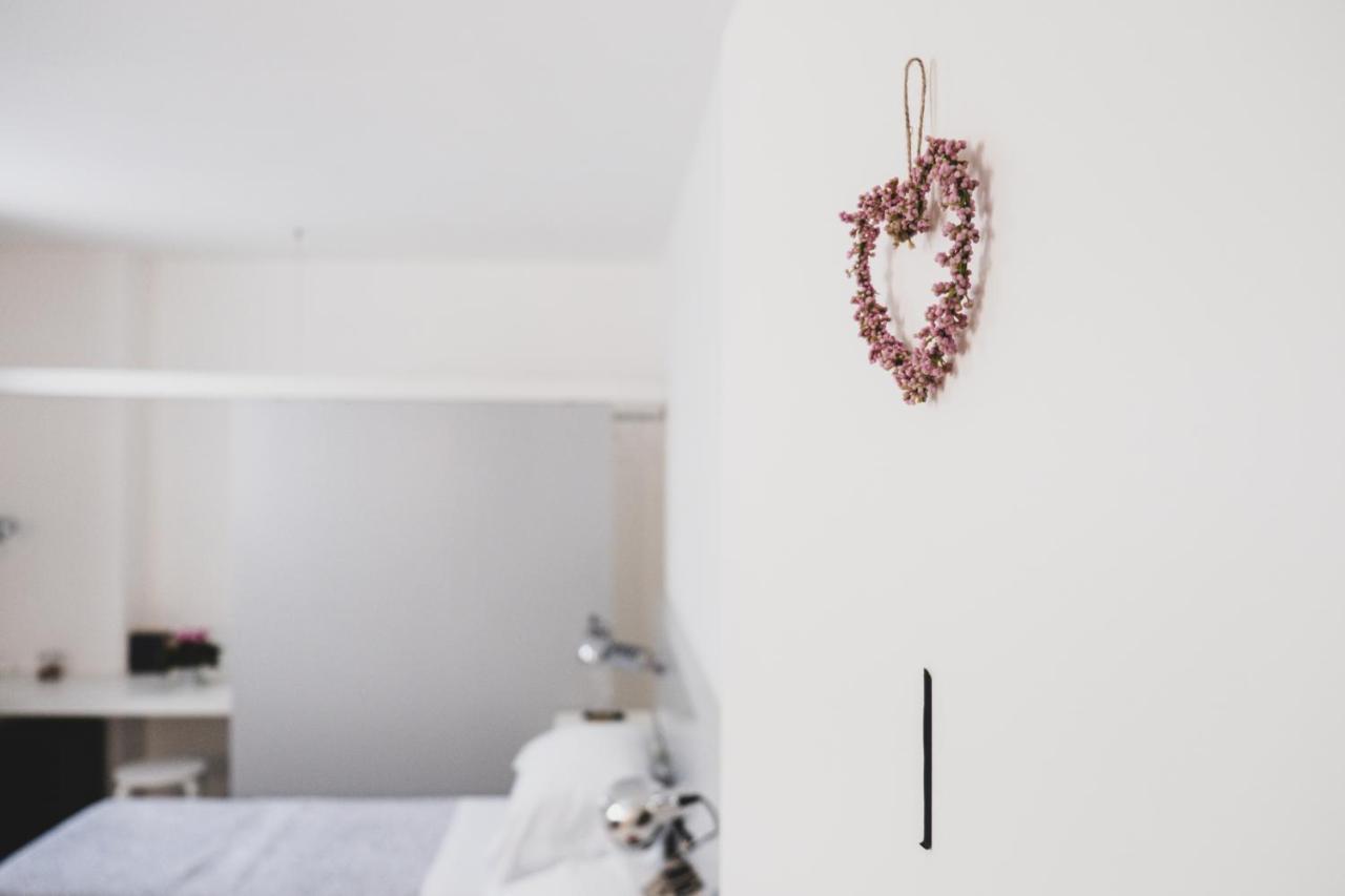 Casa Fola - City Centre Rooms فيرونا المظهر الخارجي الصورة