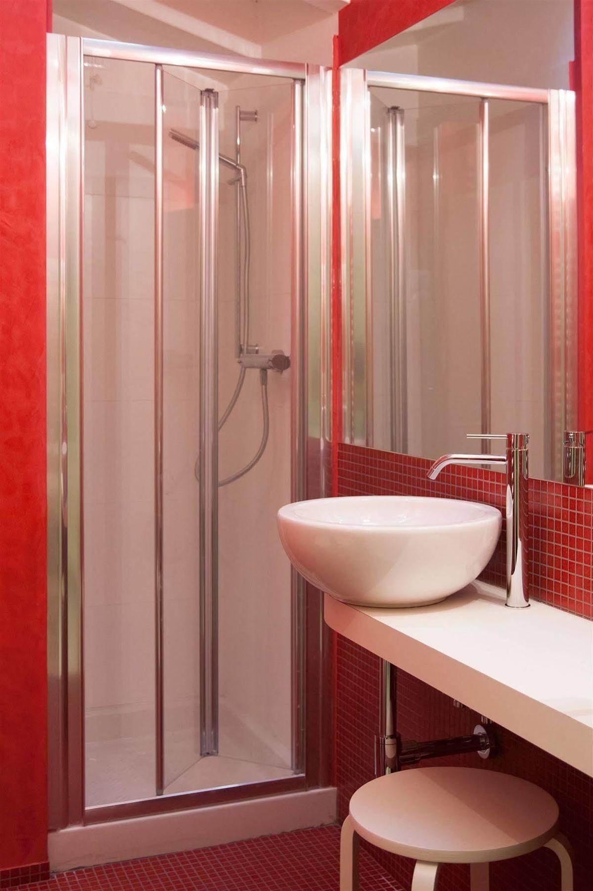 Casa Fola - City Centre Rooms فيرونا المظهر الخارجي الصورة